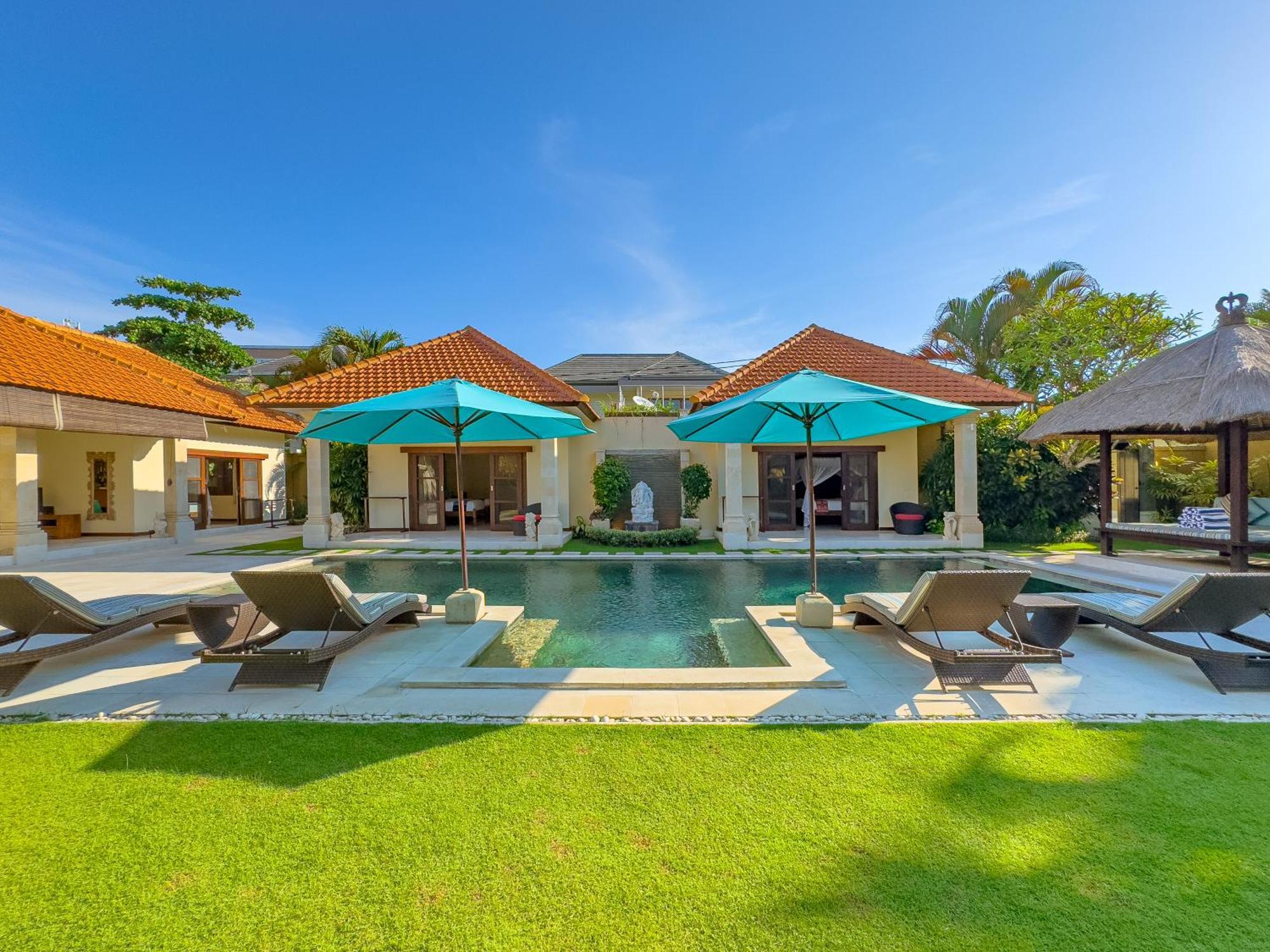 Bugis Drupadi विला Seminyak (Bali)