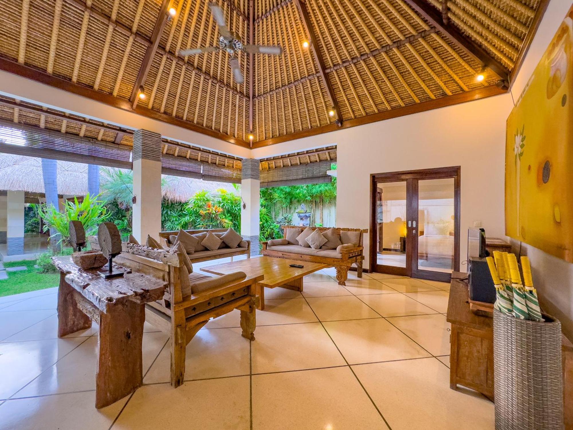 Villa Bugis Drupadi Seminyak